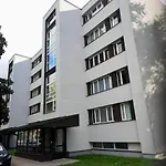 公寓 Cozy 2-bedroom Flat With Terrace & Parking By Alfa *