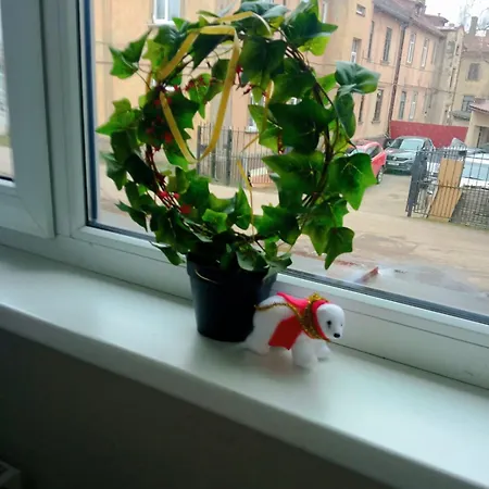 Апартаменти Cozy 2-bedroom Flat With Terrace & Parking By Alfa *