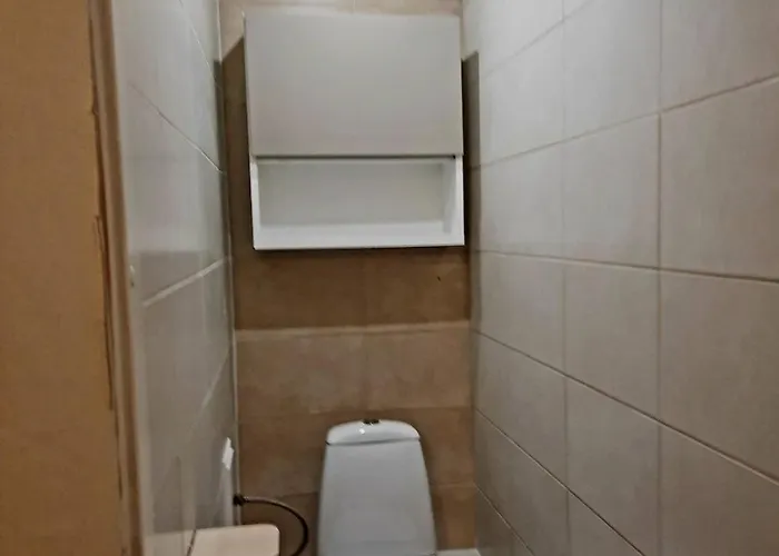 Cozy 2-bedroom Flat With Terrace & Parking By Alfa Lägenhet