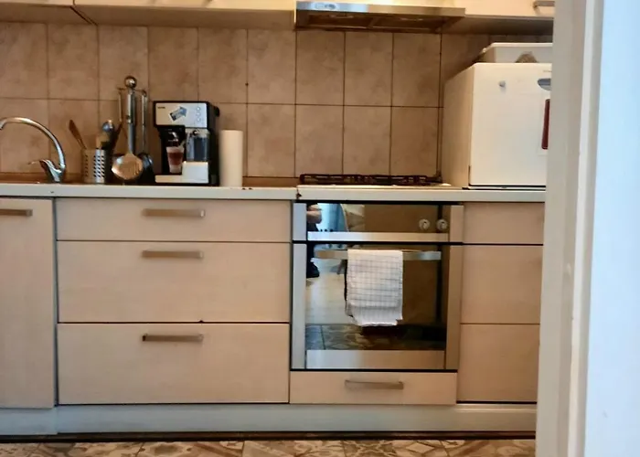 Cozy 2-bedroom Flat With Terrace & Parking By Alfa *