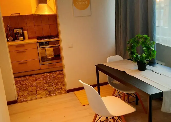 Cozy 2-bedroom Flat With Terrace & Parking By Alfa Lägenhet Riga