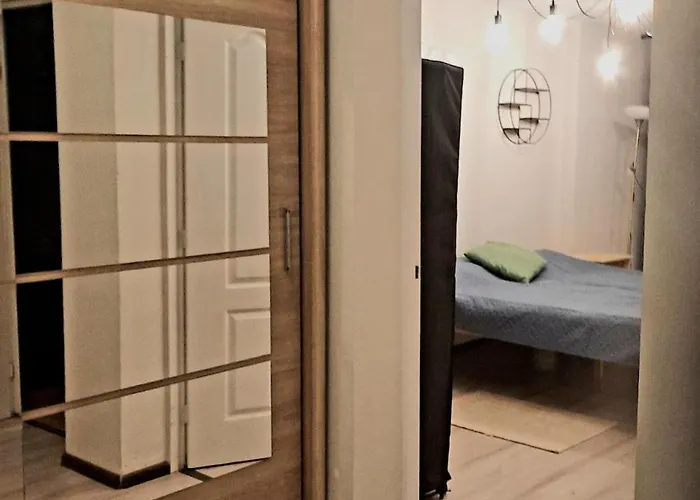 Cozy 2-bedroom Flat With Terrace & Parking By Alfa * Riga