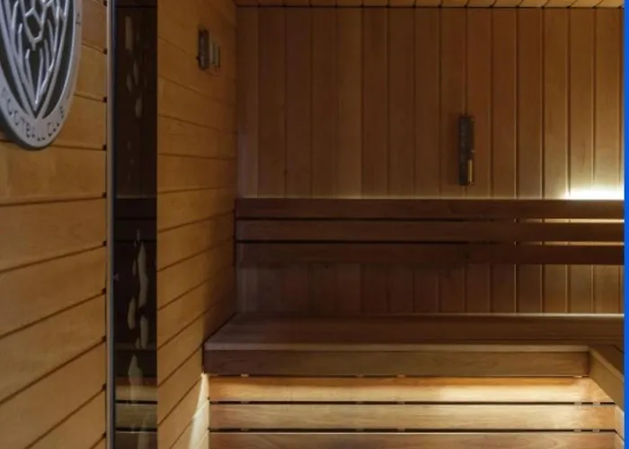 Lägenhet Cozy 2-bedroom Flat With Terrace & Parking By Alfa