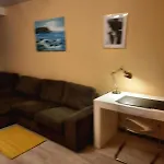 Cozy 2-bedroom Flat With Terrace & Parking By Alfa Lägenhet Riga